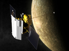 Am 29. September 2009 wird die NASA-Raumsonde MESSENGER (MErcury Surface, Space ENvironment, GEochemistry, and Ranging) kurz vor Mitternacht zum dritten Mal auf ihrer bislang fünfjährigen Reise am Merkur vorbeifliegen (künstlerische Darstellung). Dabei wird sich der Planetenspäher dem innersten und kleinsten Planeten des Sonnensystems bis auf 228 Kilometer nähern. 