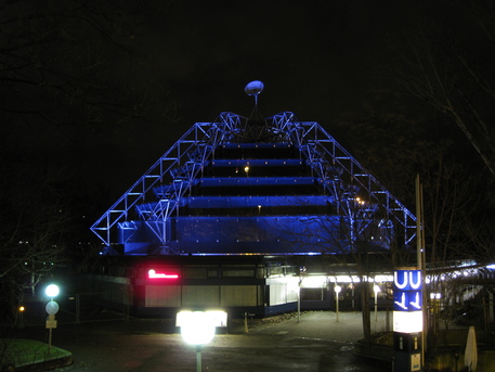 Das Stuttgarter Carl-Zeiss-Planetarium im Mittleren Schlossgarten.
