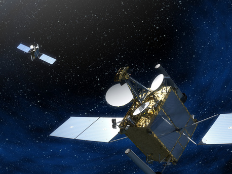 Die beiden COMSATBw-Satelliten in einer künstlerischen Darstellung.
