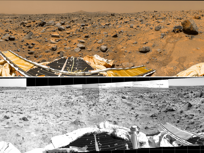 Dieses Bild zeigt den Rover Sojourner, der nach dem Verlassen der Landestation über die gelbe Rampe im Vordergrund, vorbei am Felsen "Barnacle Bill", mit der Untersuchung von "Yogi" beginnt. 

