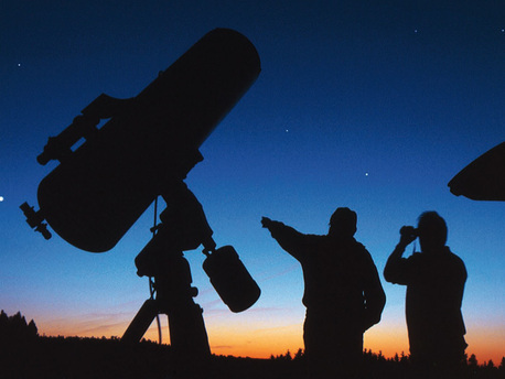 Astronomietag Astronomietag in Deutschland und der Schweiz: Schauen Sie doch mal in die Sterne!