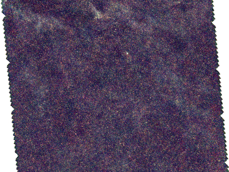 Galaxias lejanas tras la nube de gas de la Vía Láctea, observadas por Herschel
