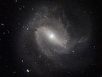 La galaxie spirale classique Messier 83 prise dans lâInfrarouge avec HAWK-I 