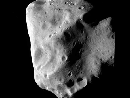 Máxima aproximación a Lutetia