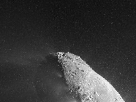 Hartley 2, close-up This image from the High-Resolution Instrument on NASA's EPOXI mission spacecraft shows part of the nucleus of comet Hartley 2. The sun is illuminating the nucleus from the right. A distinct cloud of individual particles is visible. This image was obtained on Nov. 4, 2010, the day the EPOXI mission spacecraft made its closest approach to the comet.