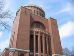 Der Wasserturm im Hamburger Stadtpark ist die Heimat des Planetariums.