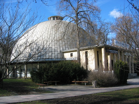 Das Zeiss-Planetarium in Jena.