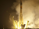 Soyuz lift-off with ESA astronaut Paolo Nespoli together with Dmitri Kondratyev and Catherine Coleman for a challenging 6-month mission on the International Space Station (ISS) as members of Expeditions 26/27. They were launched in the Soyuz TMA-20 spacecraft from Baikonur Cosmodrome in Kazakhstan on 15 December at 20:09 CET.
Paolo’s MagISStra mission will be Europe’s third long-duration mission on the ISS. Between December 2010 and June 2011 he will be part of the ISS crew as a flight engineer.