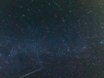 Jeden August durchquert die Erde den Meteorstrom der Perseiden.