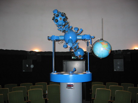 Der Skymaster-Projektor in Suhl war der erste, der weltweit installiert wurde.