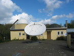 Die Sternwarte Herne mit der Planetariumskuppel (rechts).