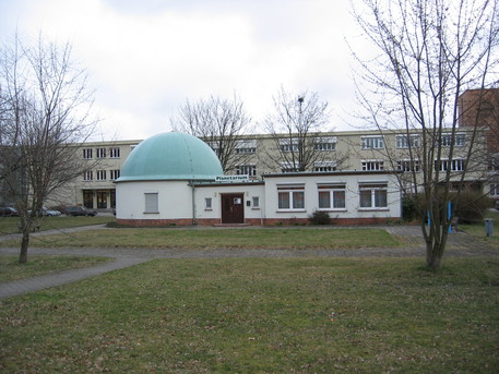 Das Planetarium wurde vom Verein der Senftenberger Sternfreunde e.V. betrieben.