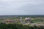 Blick auf das Technikcenter des ESA-Weltraumbahnhofs Kourou in Französisch-Guyana, etwa 14 Kilometer östlich des eigentlichen Startkomplexes